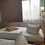 Hotel Acron 3*