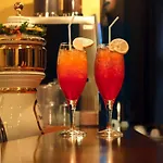 Acron Hotel