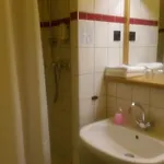 Acron 3*