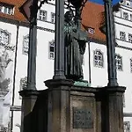 Hotel Acron 3*