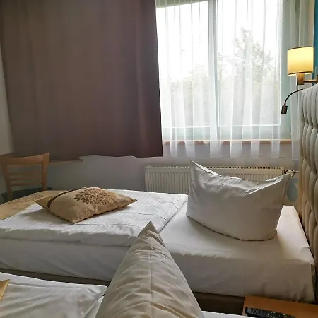 Hotell Acron 3*