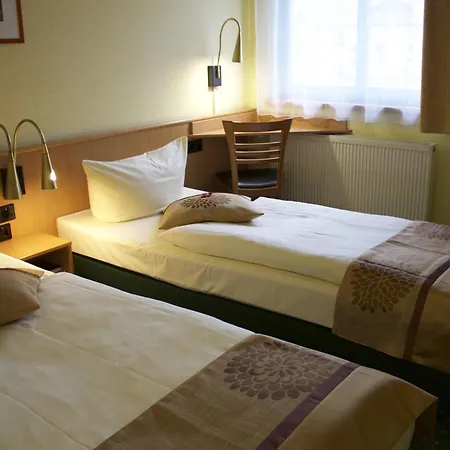 Acron Hotel
