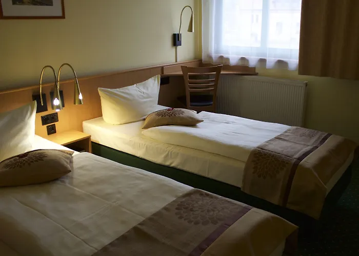 威滕伯格acron酒店