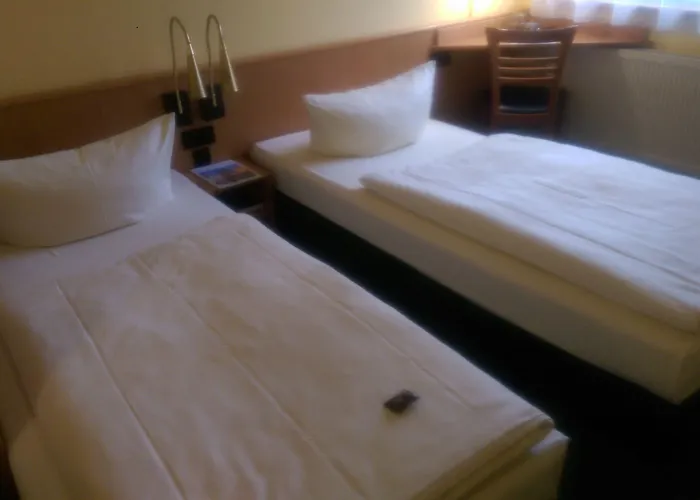 威滕伯格acron酒店