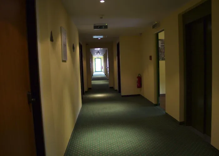 威滕伯格acron酒店 3*